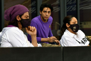 #Shah Rukh Khan #Aryan Shah Rukh Khan# gouri Shah Rukh Khan#ipl 2020 #kkr