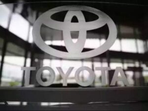 Toyota India extend lockout 