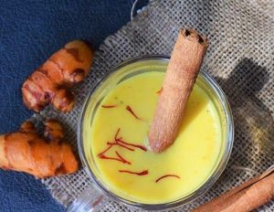 Cinnamon and turmeric milk