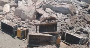 Rock fall on tipper in Chamarajanagar saaksha tv