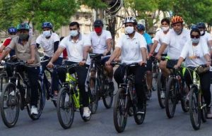 fans to conduct 202 km cycle rally for puneeth birthday saaksha tv