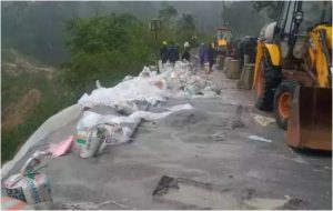 landslide-in-shiradi-ghat saaksha tv