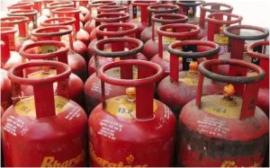 Commercial LPG cylinder prices slashed by Rs 36, domestic unchanged saaksha tv