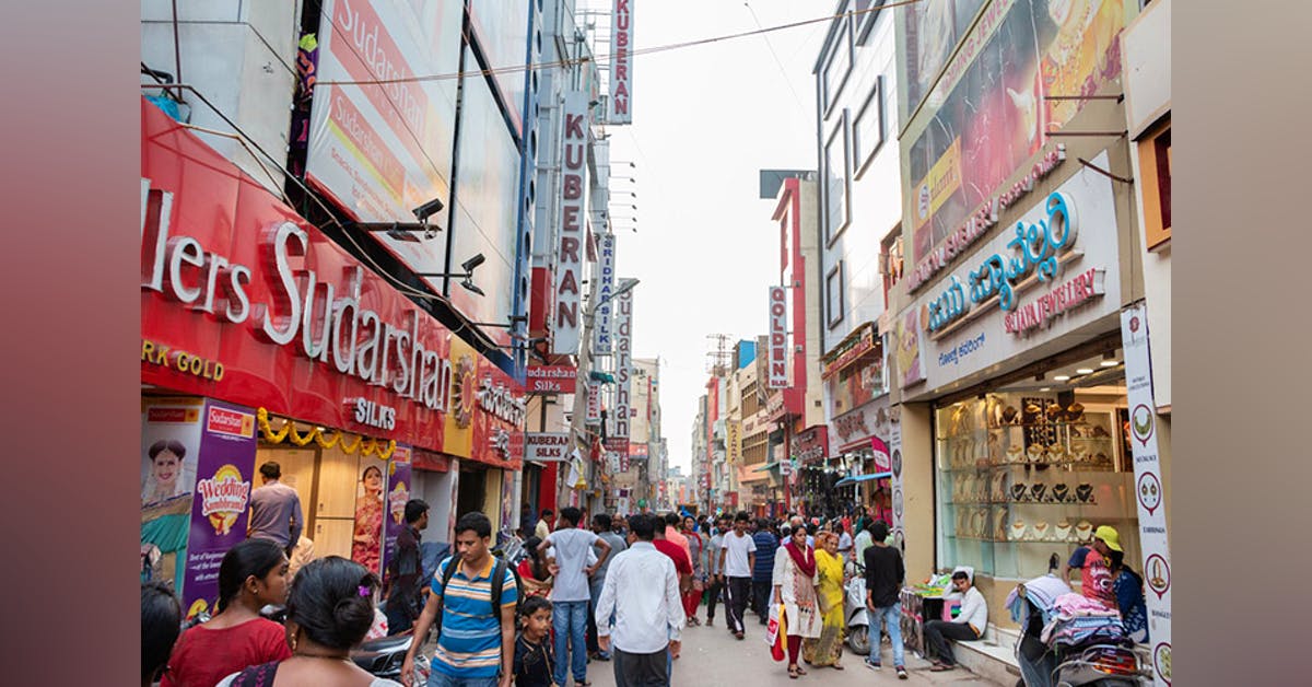 ಬೆಂಗಳೂರಿನ ಚಿಕ್ಕಪೇಟ್ ಬಂದ್ : ಇದು ಕೊರೊನಾ ಎಫೆಕ್ಟ್…