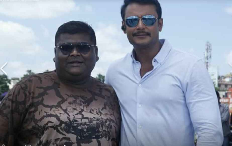 ಗೆಳೆಯನ ನಿಧನಕ್ಕೆ ದಾಸ ಕಂಬನಿ :ಬುಲೆಟ್ ಪ್ರಕಾಶ್ ಕುಟುಂಬಕ್ಕೆ ಬೆಳಕಾದ ತೂಗುದೀಪ…