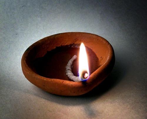 ದೀಪ ಹಚ್ಚಿದ್ರೆ ವೈರಸ್ ದೀಪದ ಶಾಖಕ್ಕೆ ಸಾಯುತ್ತೆ : ಬಿಜೆಪಿ ಶಾಸಕ ರಾಮದಾಸ್…