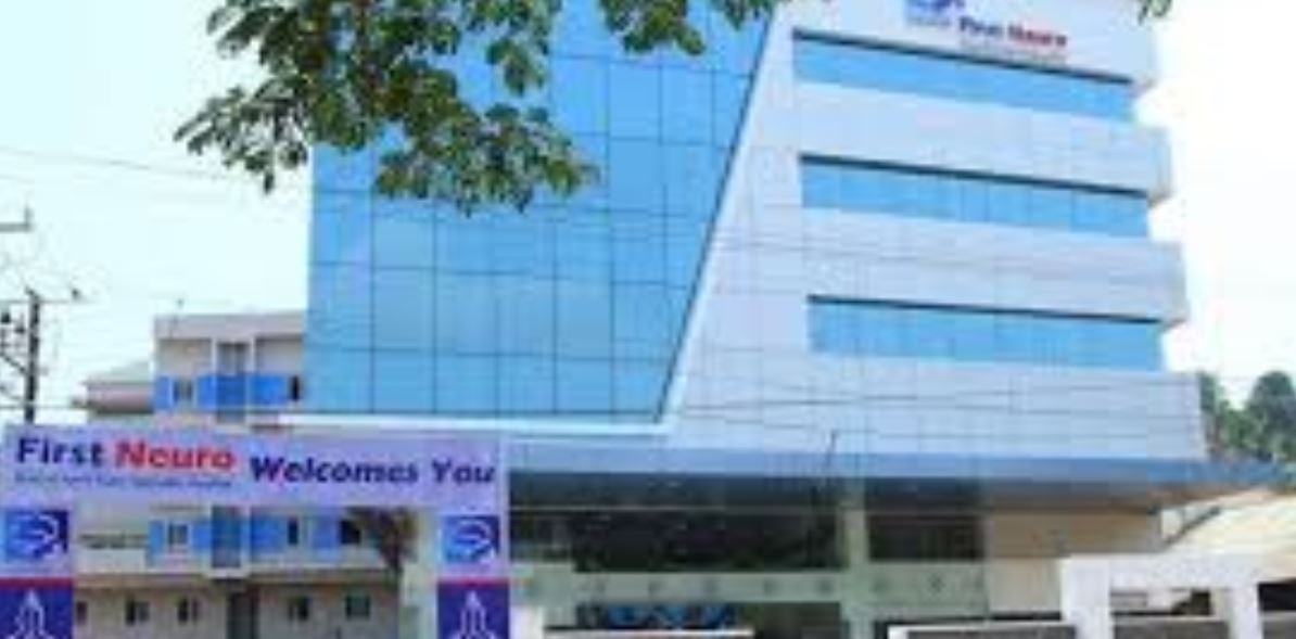 ಕೊರೊನಾ ದೃಢಪಟ್ಟ ವೃದ್ಧೆ ಚಿಕಿತ್ಸೆ ಪಡೆಯುತ್ತಿದ್ದ ಖಾಸಗಿ ಆಸ್ಪತ್ರೆಯ ಸೀಮಿತ ಪ್ರದೇಶ ಕಂಟೋನ್ಮೆಂಟ್ ವಲಯ