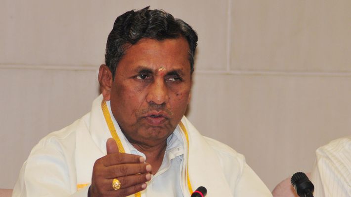 ಸಿ-19 ಪರಿಹಾರ ನಿಧಿಗೆ ಪ್ರತಿ ತಿಂಗಳ ಪಿಂಚಣಿ ಅರ್ಪಿಸಿದ ಕೆ.ಹೆಚ್ ಮುನಿಯಪ್ಪ…