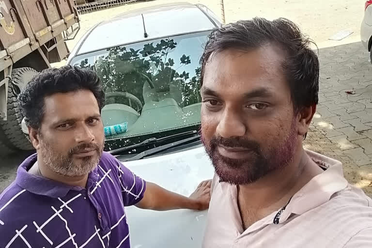 ಗುಜರಾತ್ ನಲ್ಲಿ ಸಿಲುಕಿದ ಪುತ್ತೂರಿನ ಯುವಕರು: ಕಾರಿನಲ್ಲಿಯೇ ವಾಸ!