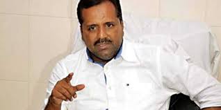 ಪ್ರಧಾನಿಗಳೇ..ಚಪ್ಪಾಳೆ ತಟ್ಟಿಯಾಯಿತು, ಈಗ ದೀಪ ಹಚ್ಚಬೇಕಾ?: ಖಾದರ್