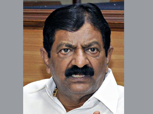 ಮೇಲ್ಸೇತುವೆಗೆ ವೀರ್ ಸಾವರ್ಕರ್ ಹೆaಸರಿಟ್ಟರೇ ತಪ್ಪೇನು : ಸಂಸದ ಬಿ.ಎನ್.ಬಚ್ಚೇಗೌಡ