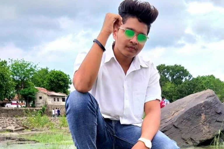 ತಾಯಿ 200 ರೂ. ನೀಡಲು ನಿರಾಕಸಿದ್ದಕ್ಕೆ ಮಗ ಆತ್ಮಹತ್ಯೆ…