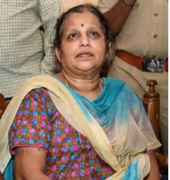 ನೋವಲ್ಲೂ ಹೆತ್ತ ತಾಯಿಯ ದೇಶಪ್ರೇಮಕ್ಕೆ ಸಲಾಂ