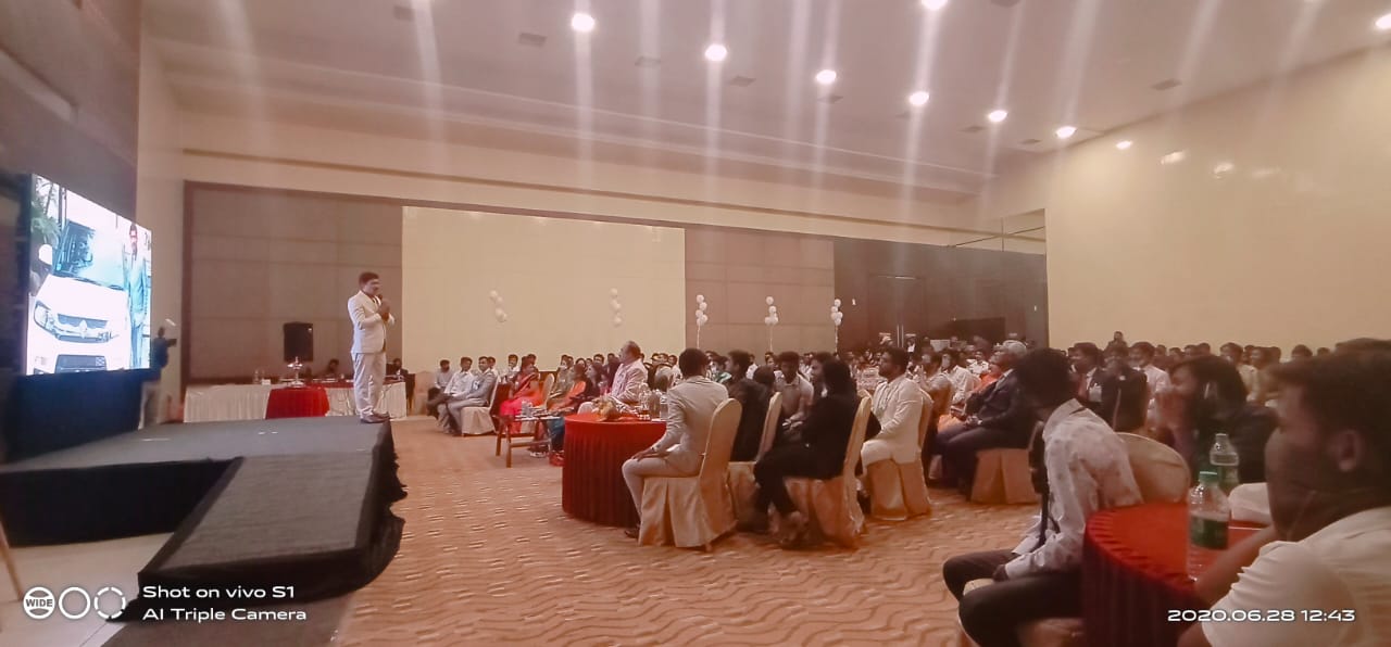 ನಿಯಮ ಉಲ್ಲಂಘನೆ ಮಾಡಿ ಸಮಾರಂಭ : ಕಂಪನಿಯ ಸಿ.ಇ.ಓ ಅಂದರ್