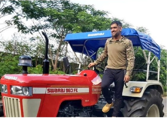 ಟ್ರಾಕ್ಟರ್ ಮಾಲೀಕನಾದ ಕೂಲ್ ಕ್ಯಾಪ್ಟನ್ ಖ್ಯಾತಿಯ ಎಂ,ಎಸ್. ಧೋನಿ…!