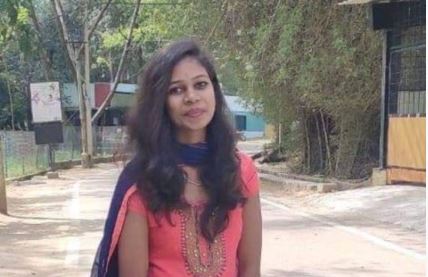 ಸ್ಕೂಟಿಯಲ್ಲಿ ತೋಟಕ್ಕೆ ಹೋಗಿದ್ದ ಯುವತಿ ಮನೆಗೆ ತೆರಳಿದ್ದು ಶವವಾಗಿ..!