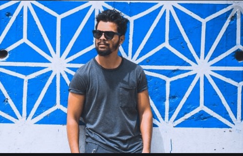 ತಿಂಗಳಿಗೆ 250 ರೂಪಾಯಿ ಸಂಪಾದನೆ ಮಾಡುತ್ತಿದ್ದ ಪೇಪರ್ ಹಂಚುವ ಹುಡುಗ ಇಂದು ಫ್ಯಾಷನ್ ಕ್ಷೇತ್ರದಲ್ಲಿ ಸಾಧಕ, ನಮ್ಮ ಕರುನಾಡಿನ ಹುಡುಗ