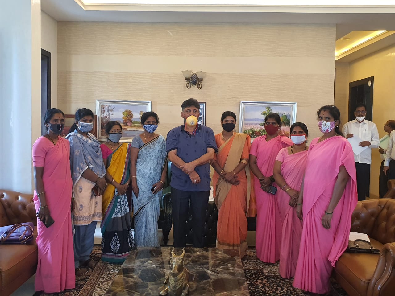 ಆಶಾ ಕಾರ್ಯಕರ್ತೆಯರ ಹೋರಾಟಕ್ಕೆ ಡಿಕೆಶಿ ಬೆಂಬಲ