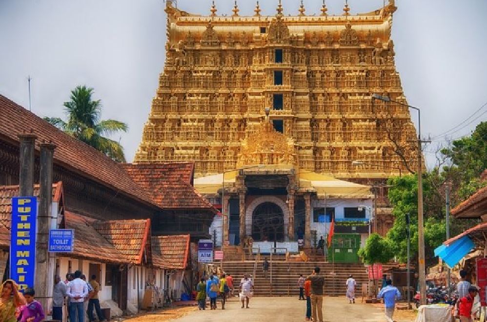 ಅನಂತಪದ್ಮನಾಭ ಸ್ವಾಮಿ ದೇವಳ ಹಕ್ಕು ರಾಜಮನೆತನಕ್ಕೆ..!