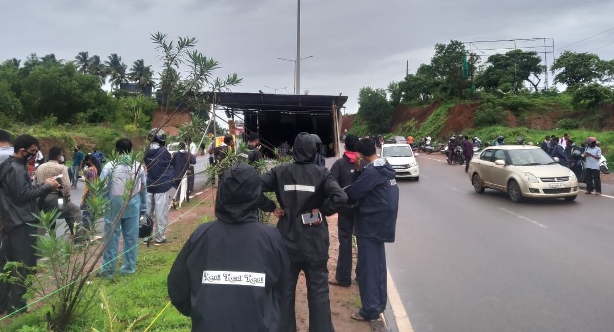 ತಲಪಾಡಿ ಚೆಕ್‌ಪೋಸ್ಟ್ ಬಂದ್; ಕೇರಳ ಪೊಲೀಸರ ಜತೆ ವಾಗ್ವಾದ..!