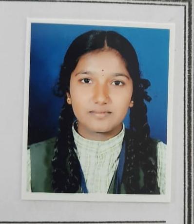ತಾಯಿ ಸಾವಿನ ನೋವಿನಲ್ಲಿ ಎಸೆಸೆಲ್ಸಿ ಪರೀಕ್ಷೆ ಬರೆದ ವಿದ್ಯಾರ್ಥಿನಿ