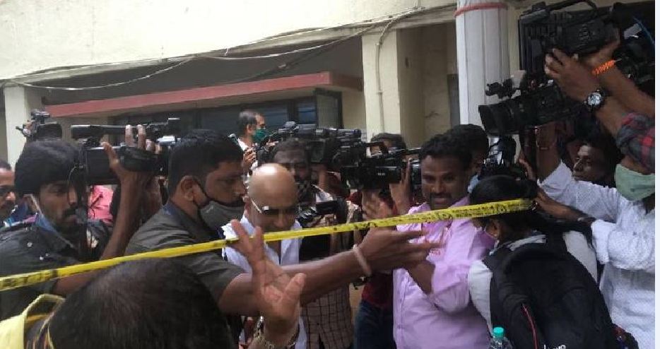 ಸಿಸಿಬಿ ಕಚೇರಿಯಲ್ಲಿ ಇಂದ್ರಜಿತ್ ಲಂಕೇಶ್ ವಿಚಾರಣೆ ಶುರು, ಯಾರ್ಯಾರಿಗೆ ಢವಢವ..!