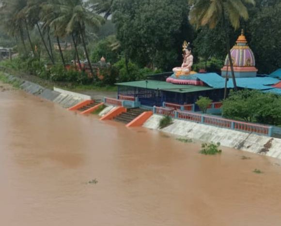 ಪಶ್ಚಿಮ ಘಟ್ಟ, ಕರಾವಳಿ ಭಾಗ ಸೇರಿದಂತೆ ಕರ್ನಾಟಕ ಹಲವೆಡೆ ಭಾರಿ ಮಳೆ- ಪ್ರವಾಹದ ಭೀತಿ