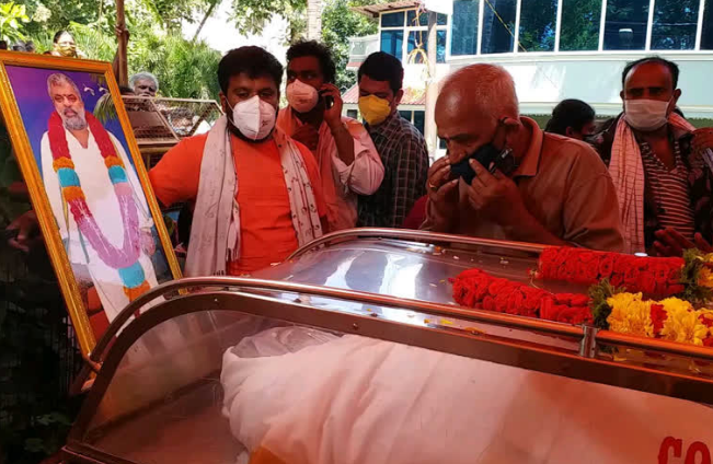 ಅಪ್ಪಾಜಿ ಗೌಡ ಅಂತಿಮ ದರ್ಶನಕ್ಕೆ ಹರಿದು ಬಂದ ಜನಸಾಗರ