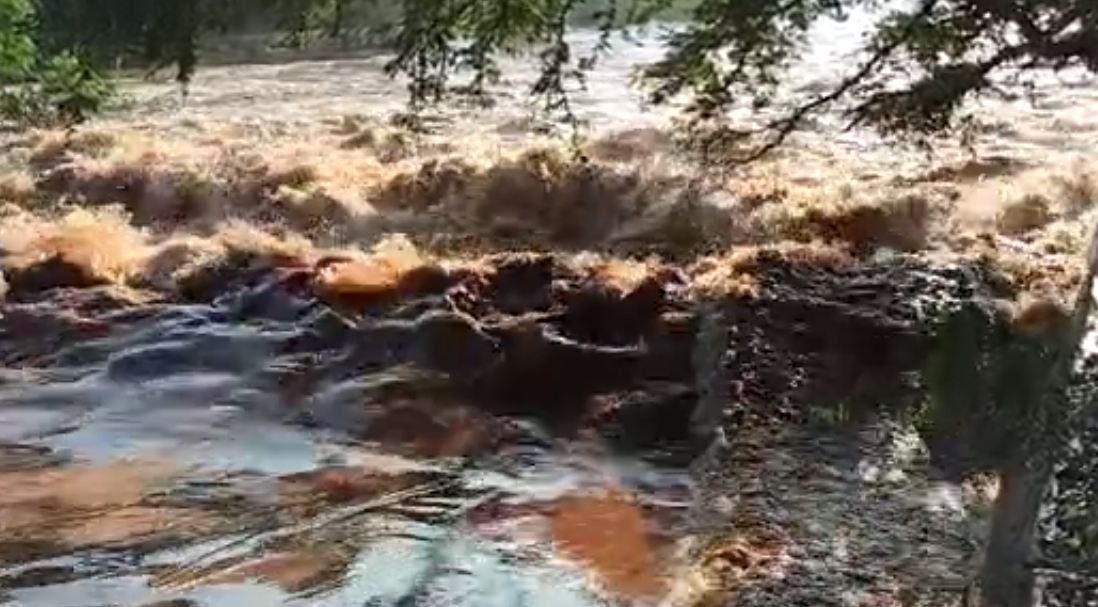 ಕೋಟೆನಾಡಲ್ಲಿ ಅಬ್ಬರಿಸಿ ಬೊಬ್ಬಿರಿದ ವರುಣ: ಕೋಡಿ ಬಿತ್ತು ಪಕ್ಕುರ್ತಿ ಕೆರೆ