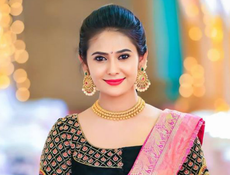 ನಿಮ್ಮ ಪ್ರೀತಿಯನ್ನು ಸಾಬೀತುಪಡಿಸಲು ಬಟ್ಟೆ ಬಿಚ್ಚಬೇಕಾಗಿಲ್ಲ : ನಟಿ ಕಾವ್ಯಗೌಡ