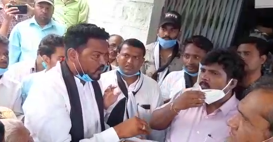 ಕೊಲ್ಹಾರ ಪಟ್ಟಣ ಅಭಿವೃದ್ಧಿಗಾಗಿ `ನ್ಯಾಯ ಕ್ರಾಂತಿ ಸಂಘ’ ಸತ್ಯಾಗ್ರಹ ಎಚ್ಚರಿಕೆ