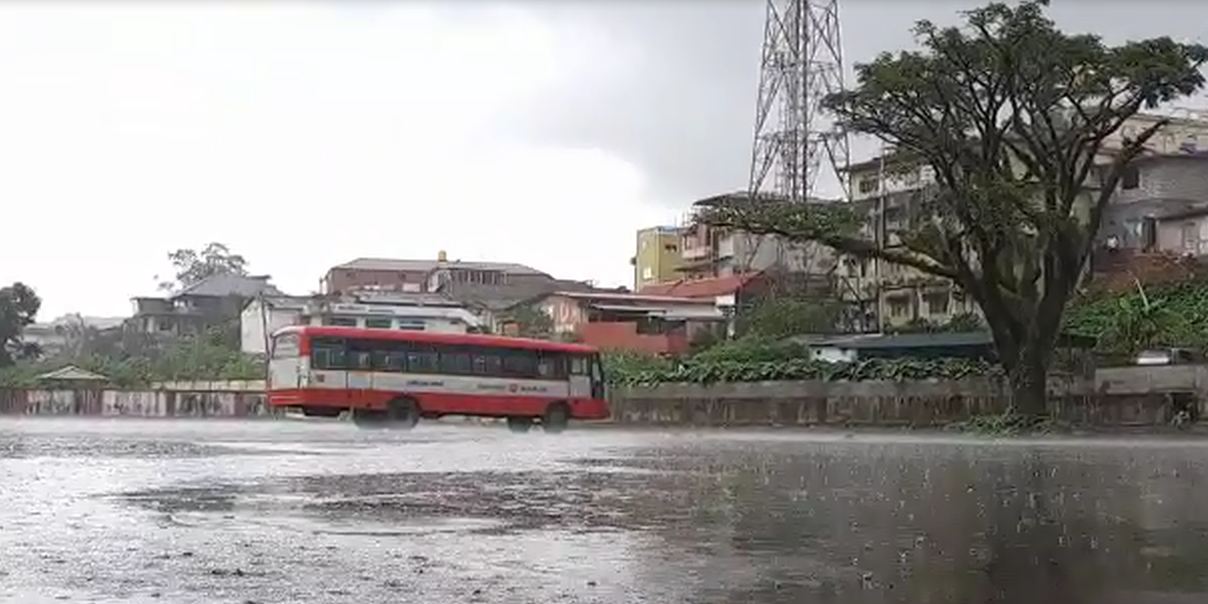 ಕೊಡಗಿನಲ್ಲಿ ಮುಂದುವರೆದ ಮಳೆ; ರೆಡ್ ಅಲರ್ಟ್ ಘೋಷಣೆ