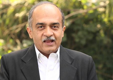 ಪ್ರಶಾಂತ್ ಭೂಷಣ್ ವಿರುದ್ಧ ನ್ಯಾಯಾಂಗ ನಿಂದನೆ ಪ್ರಕರಣ : ವಿಚಾರಣೆ ಮುಂದೂಡಿಕೆ