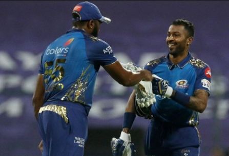 ಮುಂಬೈ ಮುಂದೆ ಶೈನ್ ಆಗದ ಹೈದರಾಬಾದ್ : ಗೆಲ್ಲಲು 209 ರನ್ ಗುರಿ