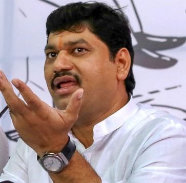 ತಮ್ಮ ವಿರುದ್ಧದ ಅತ್ಯಾಚಾರ ಆರೋಪ ತಿರಸ್ಕರಿಸಿದ ಮಹಾರಾಷ್ಟ್ರ ಸಚಿವ ಮುಂಡೆ..!