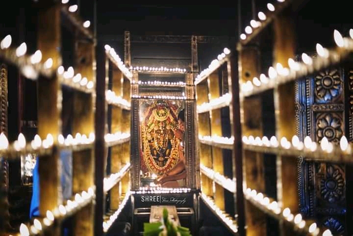 ಶ್ರೀ ಕ್ಷೇತ್ರ ದುರ್ಗಾಪರಮೇಶ್ವರೀ ಕಟೀಲು ತಾಯಿಯನ್ನು ನೆನೆದು ಇಂದಿನ ನಿಮ್ಮ ರಾಶಿಫಲ ತಿಳಿಯಿರಿ..!!!