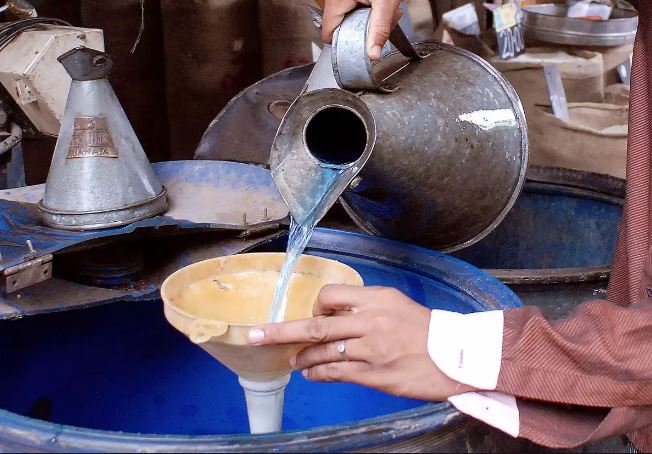 ಏ.1ರಿಂದ ಸೀಮೆಎಣ್ಣೆ ಸಬ್ಸಿಡಿ ರದ್ದು..! ಕೇಂದ್ರ ಸರ್ಕಾರದ ಆದೇಶ..!