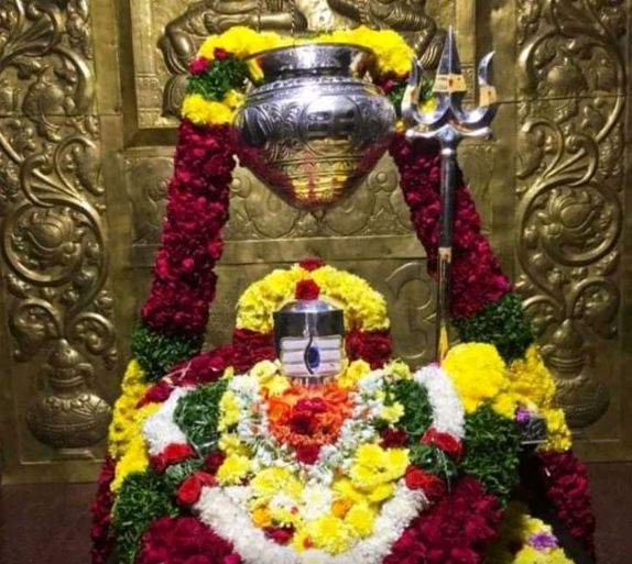 ಶಿವರಾತ್ರಿ ಹಬ್ಬ ಹುಟ್ಟಿದ್ದೇಗೆ..? ಏನನ್ನು ಅರ್ಪಿಸಿದರೆ ಪರಶಿವ ಒಲಿಯುತ್ತಾನೆ?