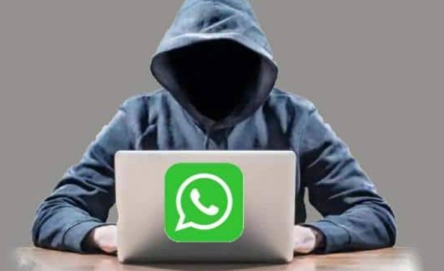WhatsApp otp scam