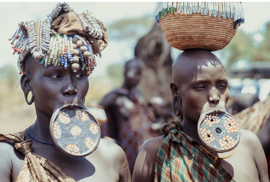 ಪ್ರಪಂಚ 2021 ರಲ್ಲಿದೆ, ಆದ್ರೆ ಈ ದೇಶದಲ್ಲಿ ಮಾತ್ರ 2014 – ಇಲ್ಲಿ ಯಾರೂ ಕೂಡ 50 ವರ್ಷಕ್ಕಿಂತ ಹೆಚ್ಚು ಜೀವಿಸುವುದಿಲ್ಲ..!