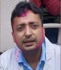 ಕೊರೊನಾ ಸಂಕಷ್ಟ : ಜನರ ಸಾವು, ನೋವು , ಆಕ್ರಂದನ ನೋಡಲಾರದೇ ಮನನೊಂದು ವೈದ್ಯ ಆತ್ಮಹತ್ಯೆಗೆ ಶರಣು..!    