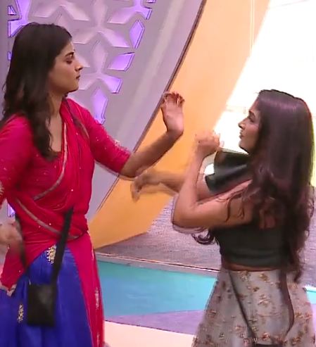 ಬಿಗ್ ಬಾಸ್ ಸೆಕೆಂಡ್ ಇನ್ನಿಂಗ್ಸ್ – ಮೊದಲ ದಿನವೇ ನಡೀತು ಜಡೆ ಜಗಳ..!