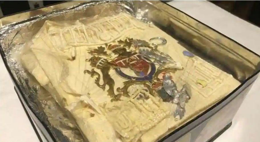 ಅಬ್ಬಬ್ಬಾ ಈ ಕೇಕ್ ನ ಒಂದು ಸ್ಲೈಸ್ ನ ಬೆಲೆ ಬರೋಬ್ಬರಿ 1.90 ಲಕ್ಷ ರೂ.…!