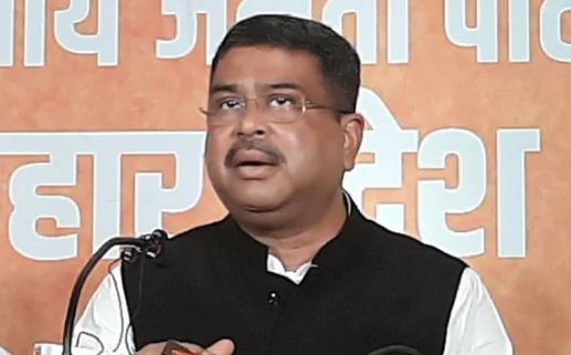 Dharmendra Pradhan saakshatv