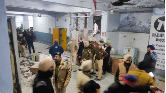  ಲುಧಿಯಾನಾ ಜಿಲ್ಲಾ ನ್ಯಾಯಾಲಯದಲ್ಲಿ ಸ್ಪೋಟ – ಒಬ್ಬರ ಸಾವು..