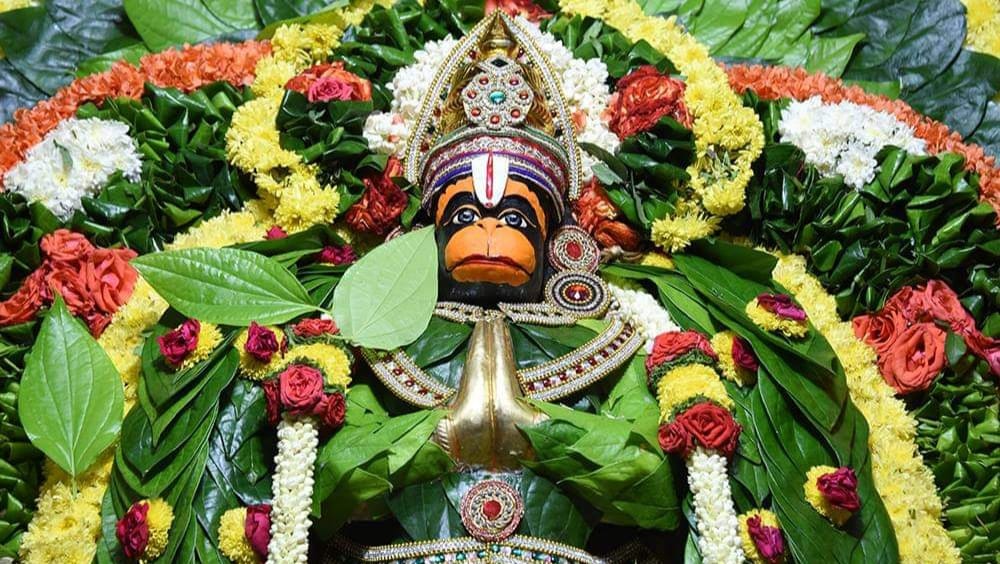 ಸಾಲವನ್ನು ಹೇಗಪ್ಪಾ ತೀರಿಸಿಬೆಕೇಂದು ಯೋಚಿಸುತ್ತಿದ್ದಿರಾ ಹಾಗಾದರೆ ಈ ಸಣ್ಣ ಉಪಾಯ ಮಾಡಿ ದೇವರೇ ದಾರಿ ತೋರಿಸುತ್ತಾನೆ.