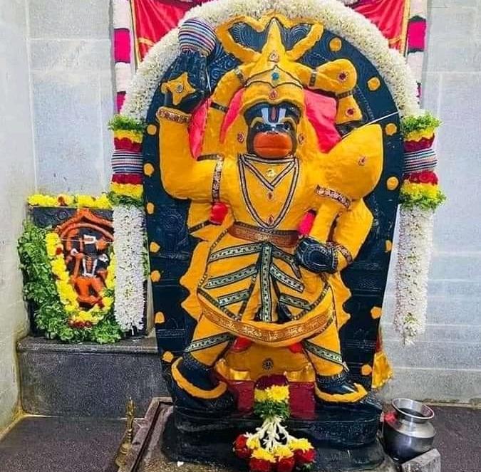 ನಂಬಿದ ಭಕ್ತರ ಆಪದ್ಬಾಂಧವ ಪವನ್ ಪುತ್ರ ಸ್ವಾಮಿಯ ಆರ್ಶೀವಾದದ ಕೃಪಾ ಕಟಾಕ್ಷದಿಂದ ಇಷ್ಟಾರ್ಥಗಳು ಸಿದ್ದಿ ಮಾಡಿಕೊಳ್ಳುವ ಇಂದಿನ‌ ರಾಶಿಫಲ ತಿಳಿಯಿರಿ..