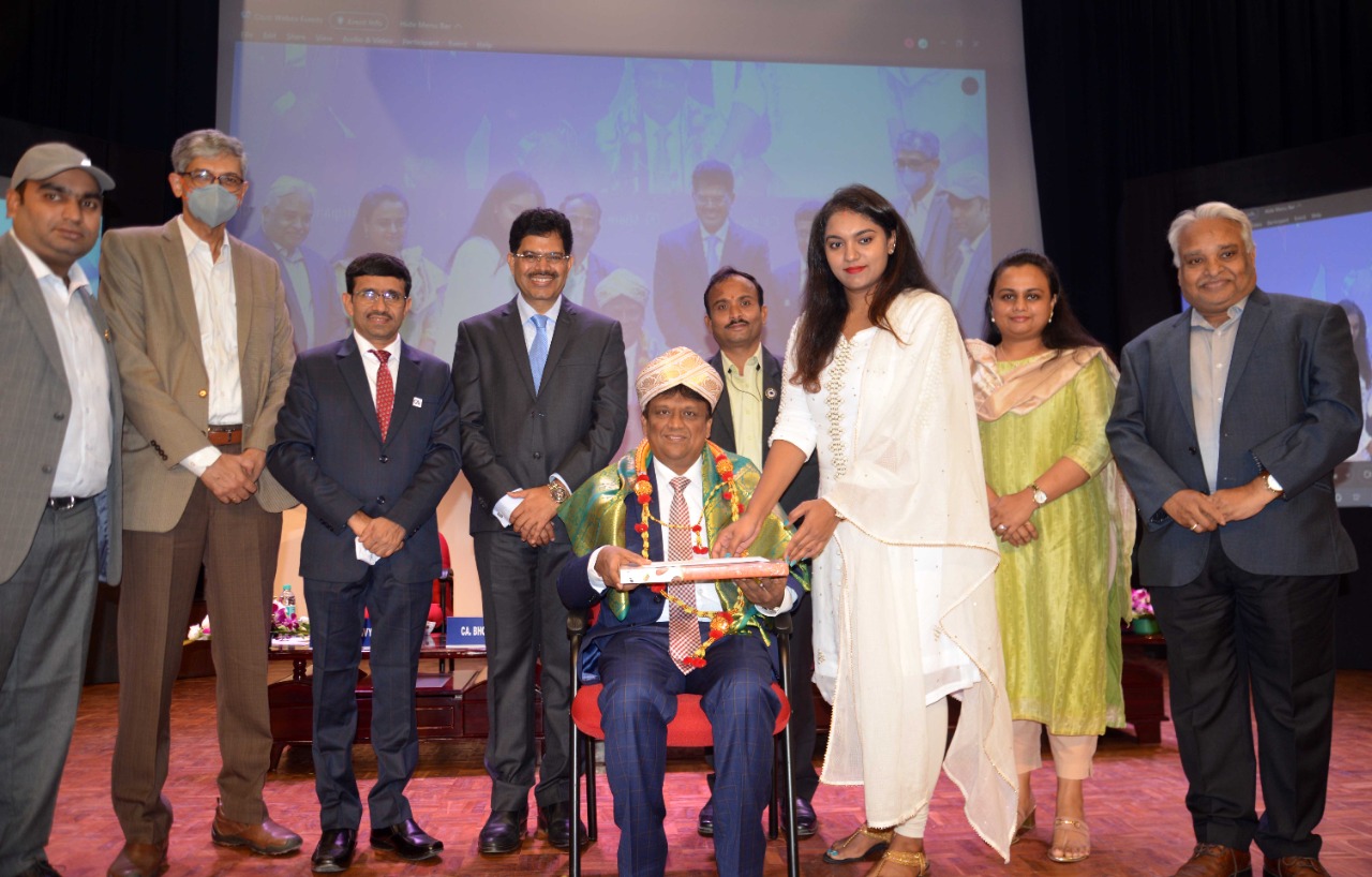 ಜಿಎಸ್ ಟಿ ರಾಷ್ಟ್ರೀಯ ಸಮಾವೇಶಕ್ಕೆ ಎಫ್ ಕೆಸಿಸಿಐ ಸಭಾಂಗಣದಲ್ಲಿ ಚಾಲನೆ