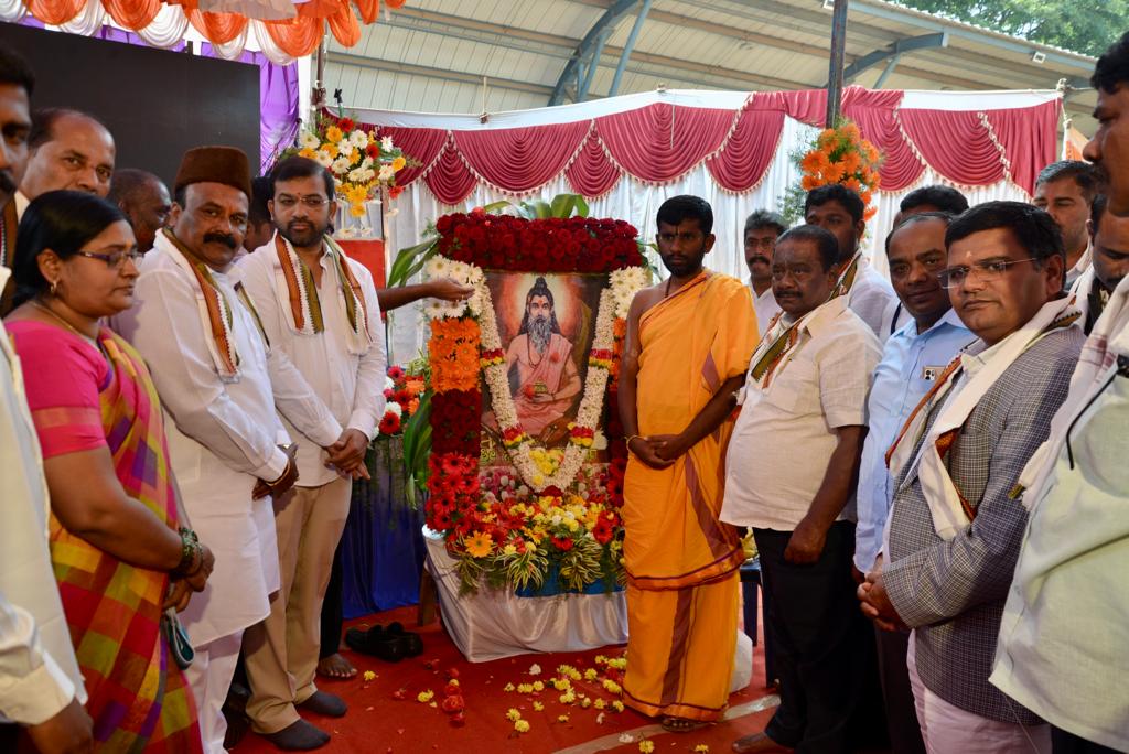 ಸವಿತಾ ಸಮಾಜದ ಜಾತಿ ನಿಂದನೆ ನೋವಿನ ಸಂಗತಿ : ಸಂಪತ್ ಕುಮಾರ್