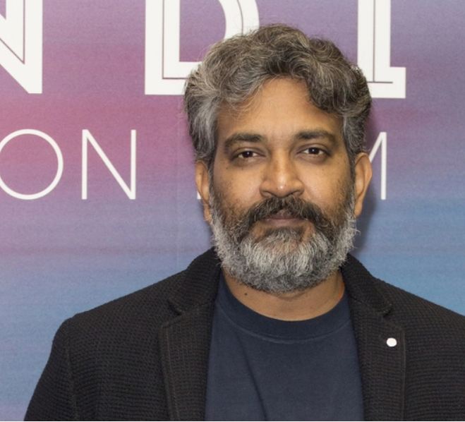 KVN ಪ್ರೊಡಕ್ಷನ್ ಜೊತೆ  ಸಿನಿಮಾ ಮಾಡ್ತಾರಾ ‘ಜಕ್ಕಣ್ಣ’  :  RRR ಹವಾ ಹೇಗಿದೆ…?